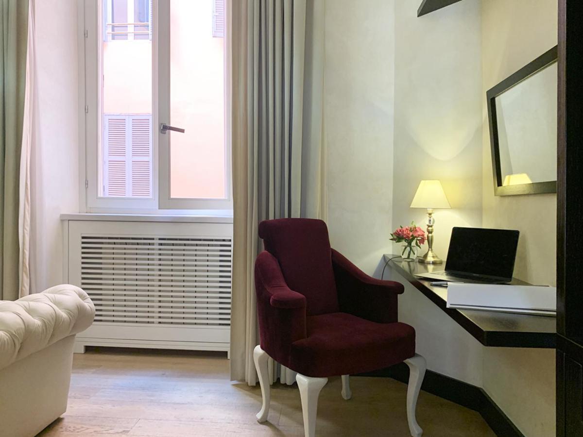 Arcasuite Tritone Luxury Řím Exteriér fotografie